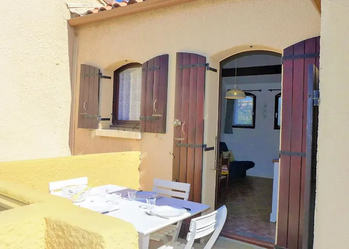 Apartment Pleine Vue Sur Mer By Interhome
