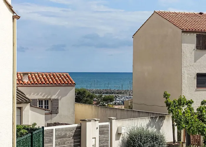 Apartment Pleine Vue Sur Mer By Interhome